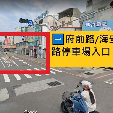 Reise Guesthouse 喜遊旅宿 ゲストハウス 旅マニア Tainan Exterior photo